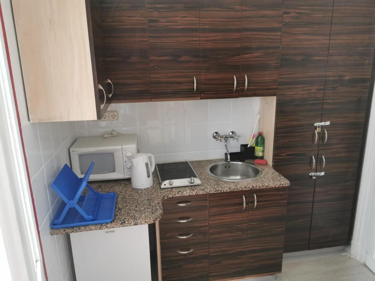 Tiborlak Apartment บูดาเปสต์ ภายนอก รูปภาพ